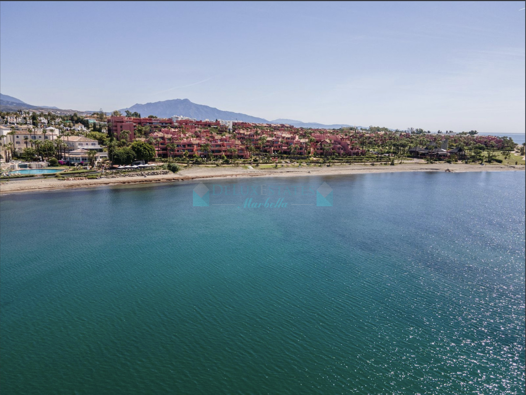 Ground Floor Apartment for sale in Guadalmansa Playa, Estepona