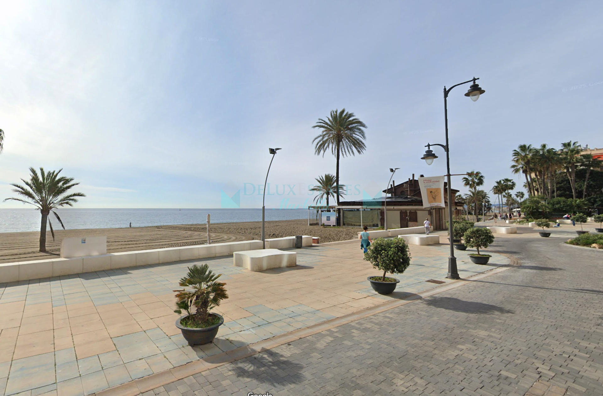 Bar for sale in Estepona
