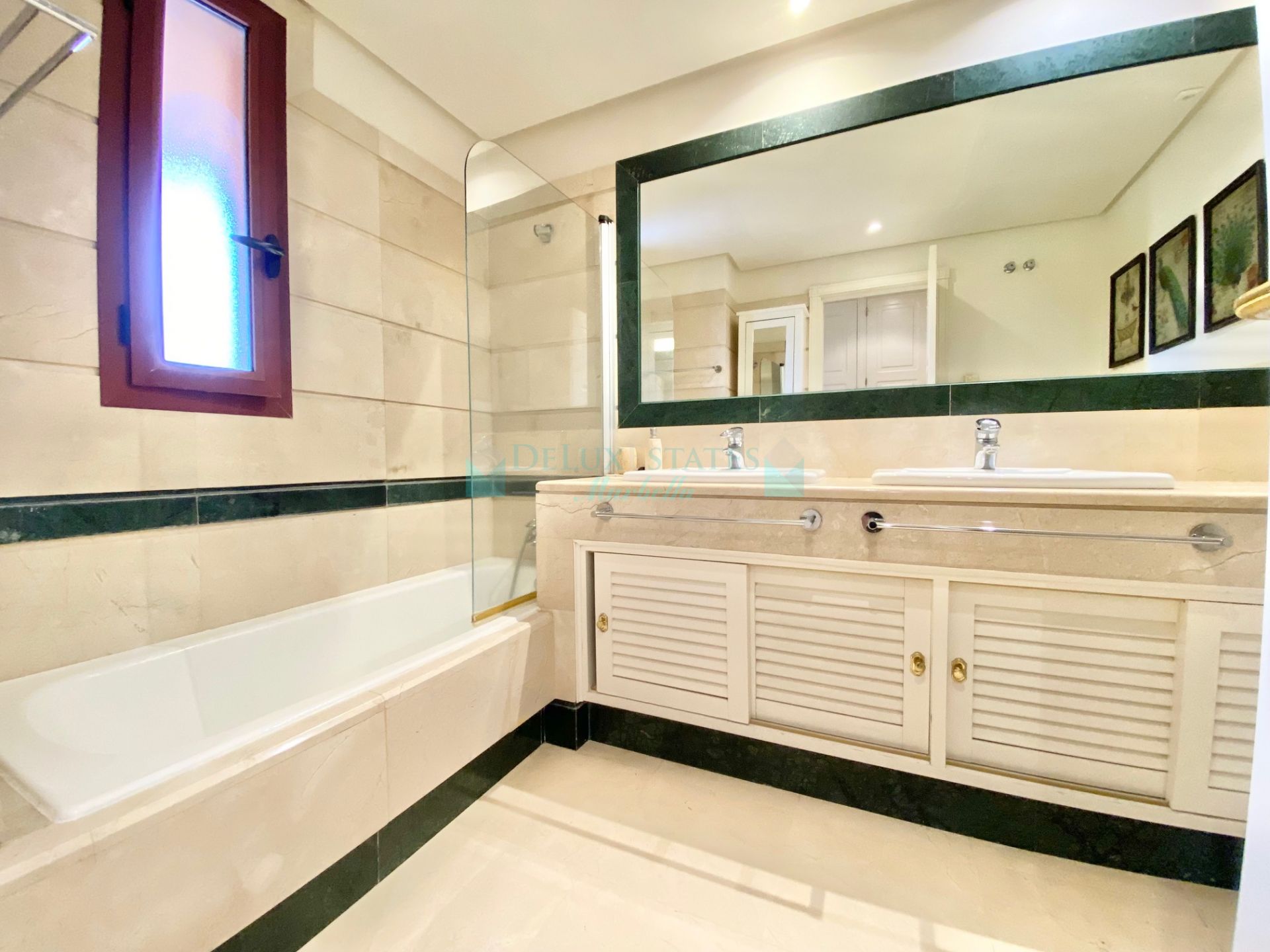 Apartamento en alquiler en Bahia de Marbella, Marbella Este