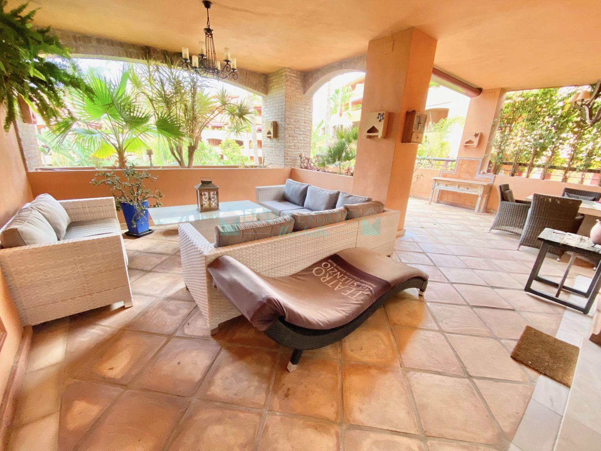 Apartamento en alquiler en Bahia de Marbella, Marbella Este