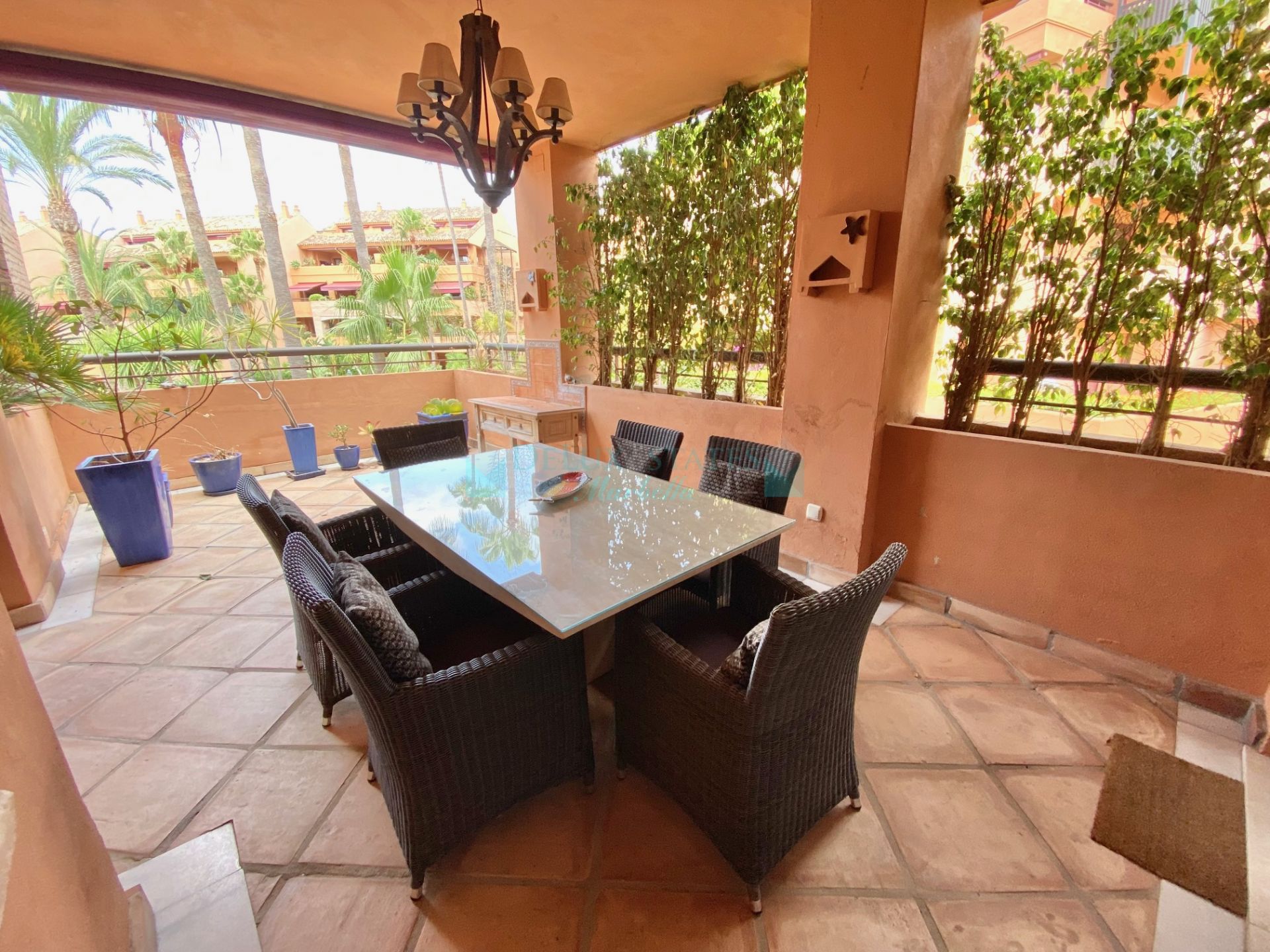 Apartamento en alquiler en Bahia de Marbella, Marbella Este