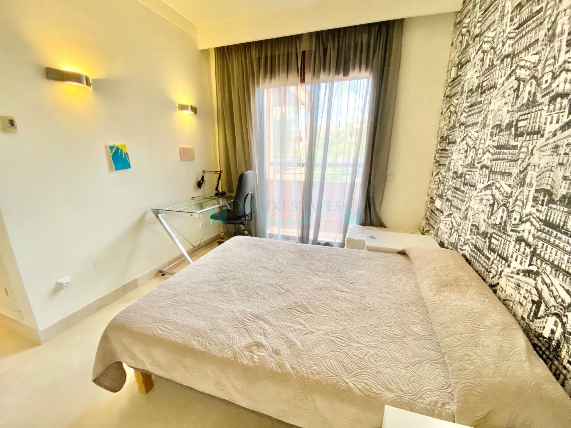 Apartamento en alquiler en Bahia de Marbella, Marbella Este