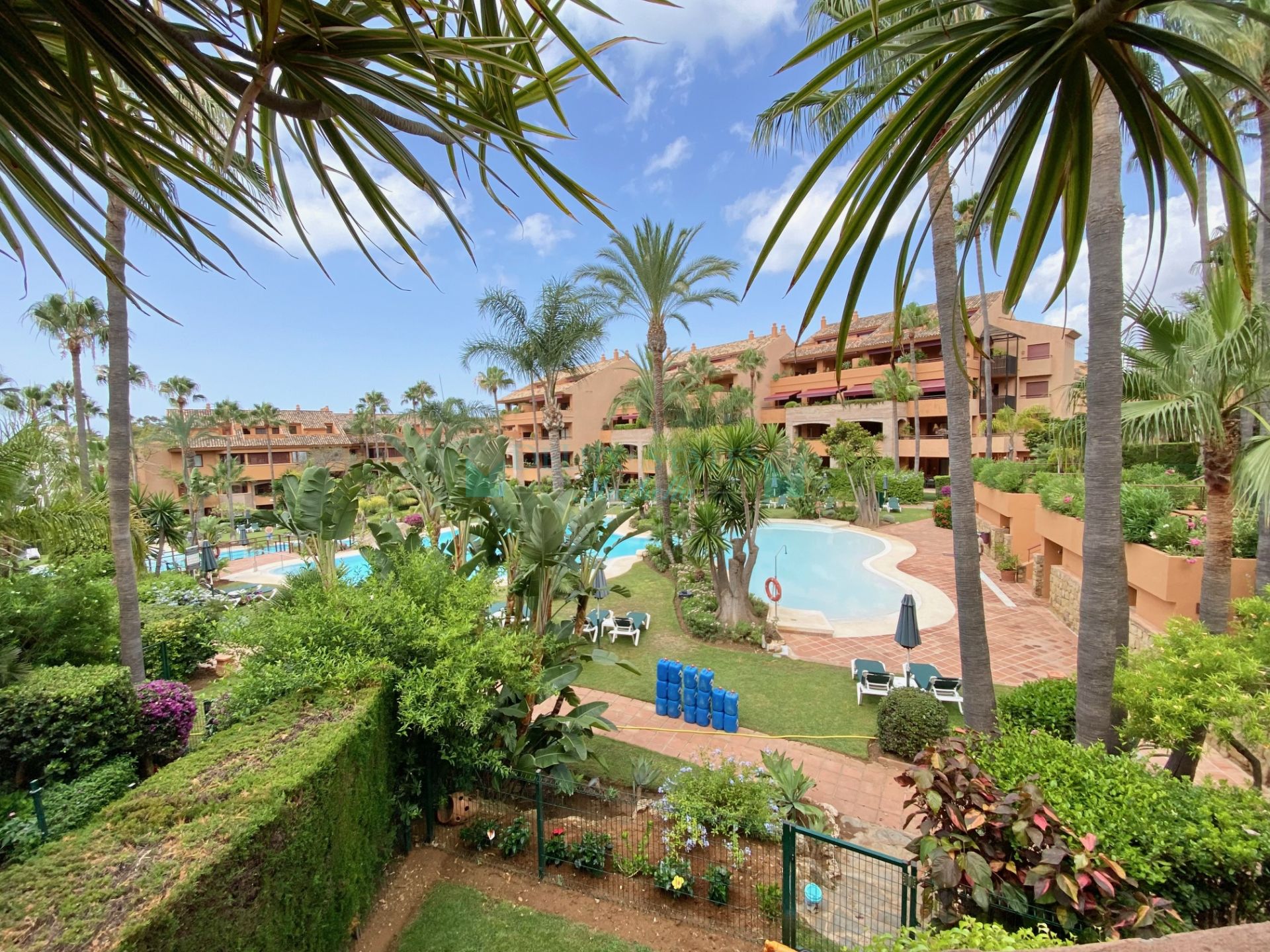 Apartamento en alquiler en Bahia de Marbella, Marbella Este