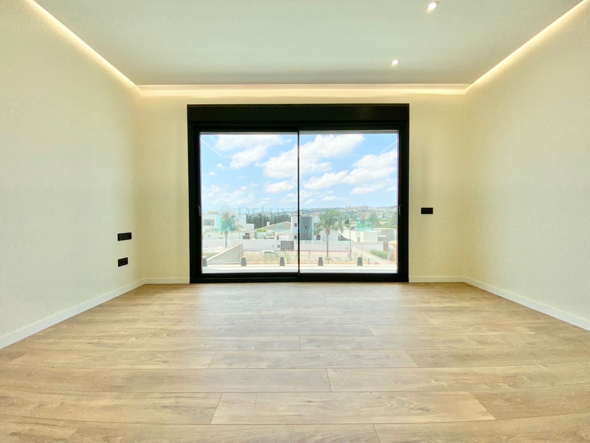 Villa for sale in Mijas