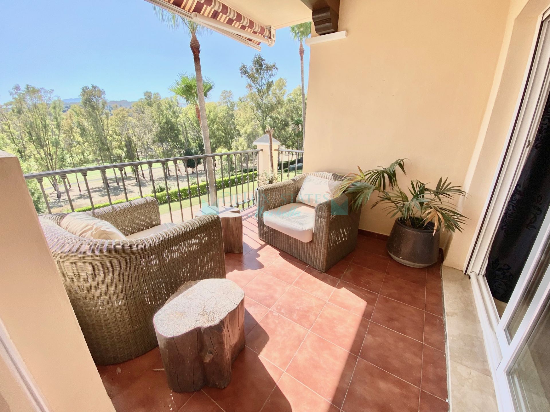 Apartment for rent in Marques de Atalaya, Estepona