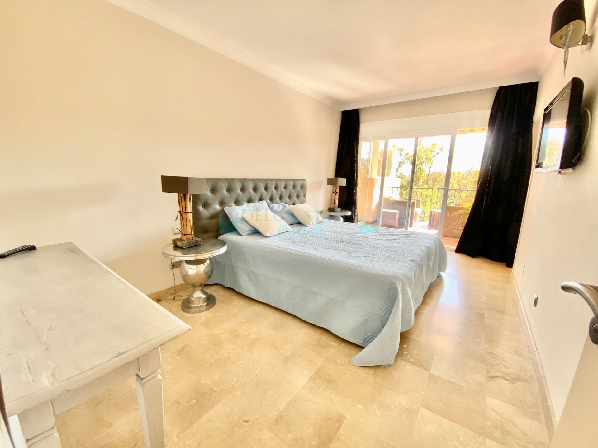 Apartment for rent in Marques de Atalaya, Estepona