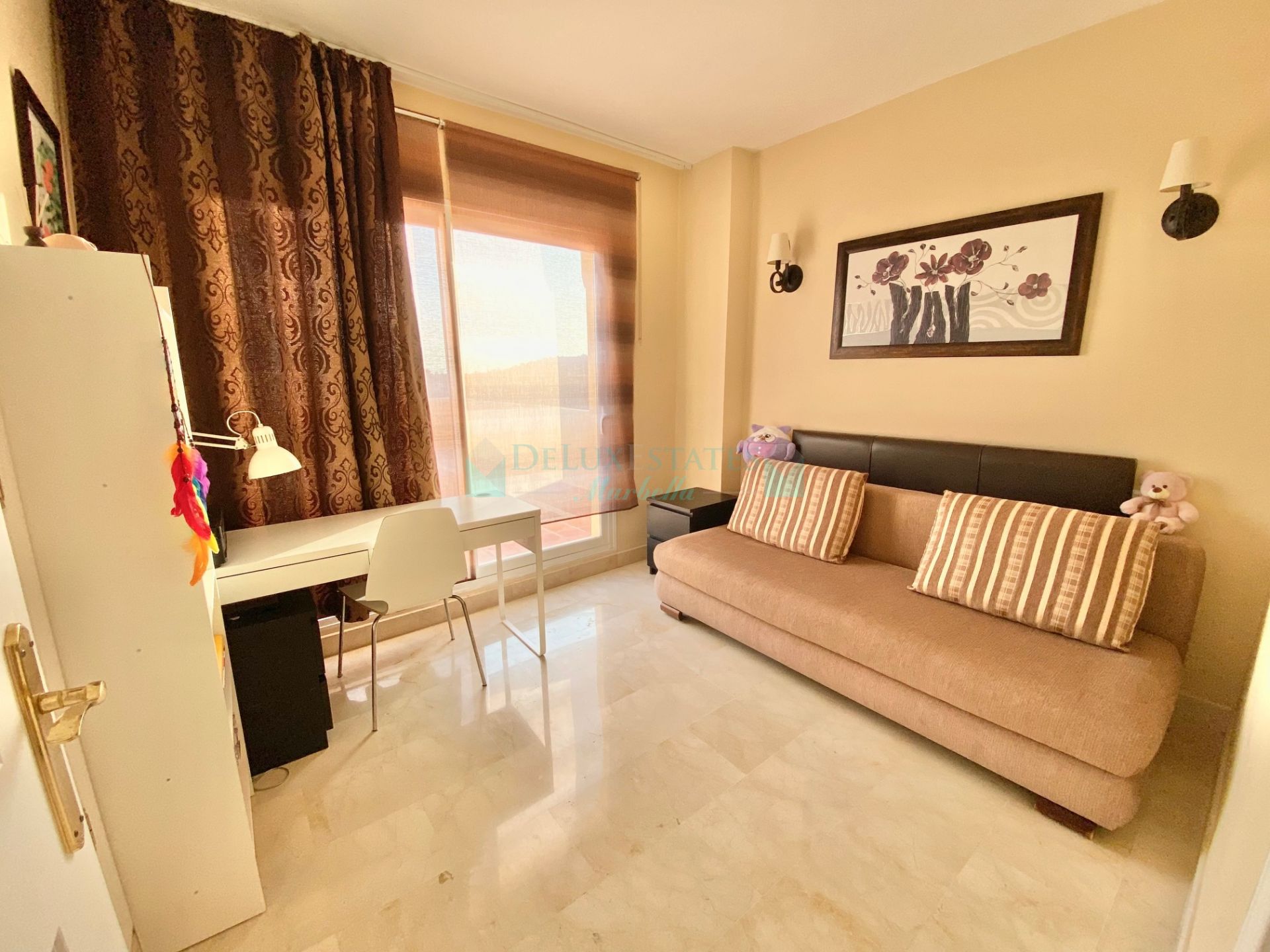 Duplex Penthouse for sale in Elviria, Marbella East