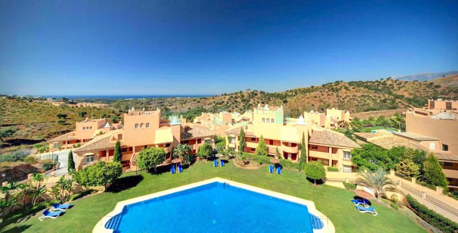 Duplex Penthouse for sale in Elviria, Marbella East