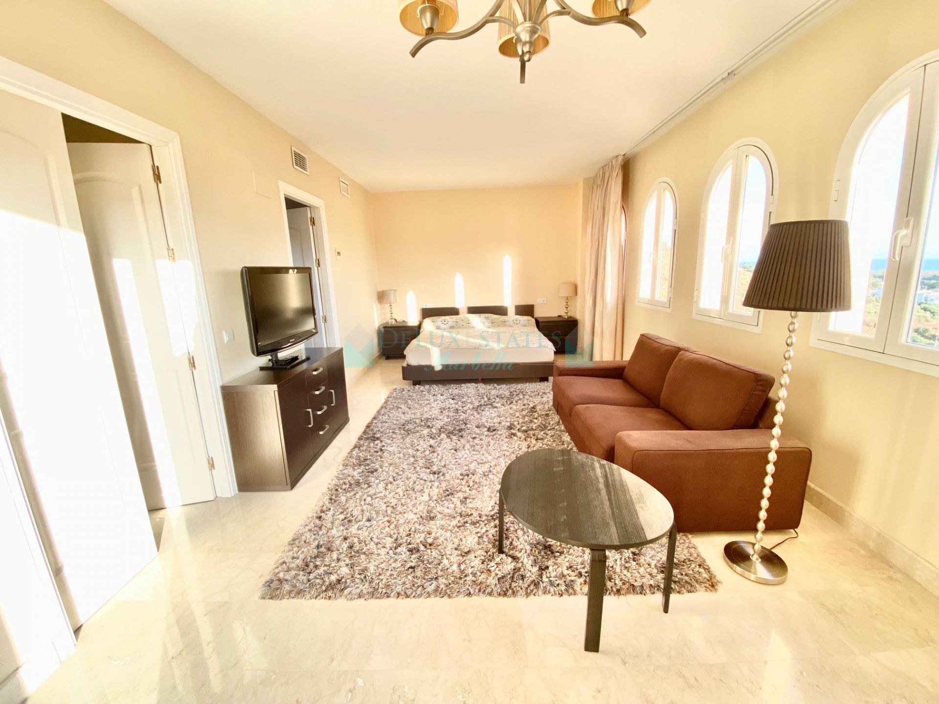 Duplex Penthouse for sale in Elviria, Marbella East