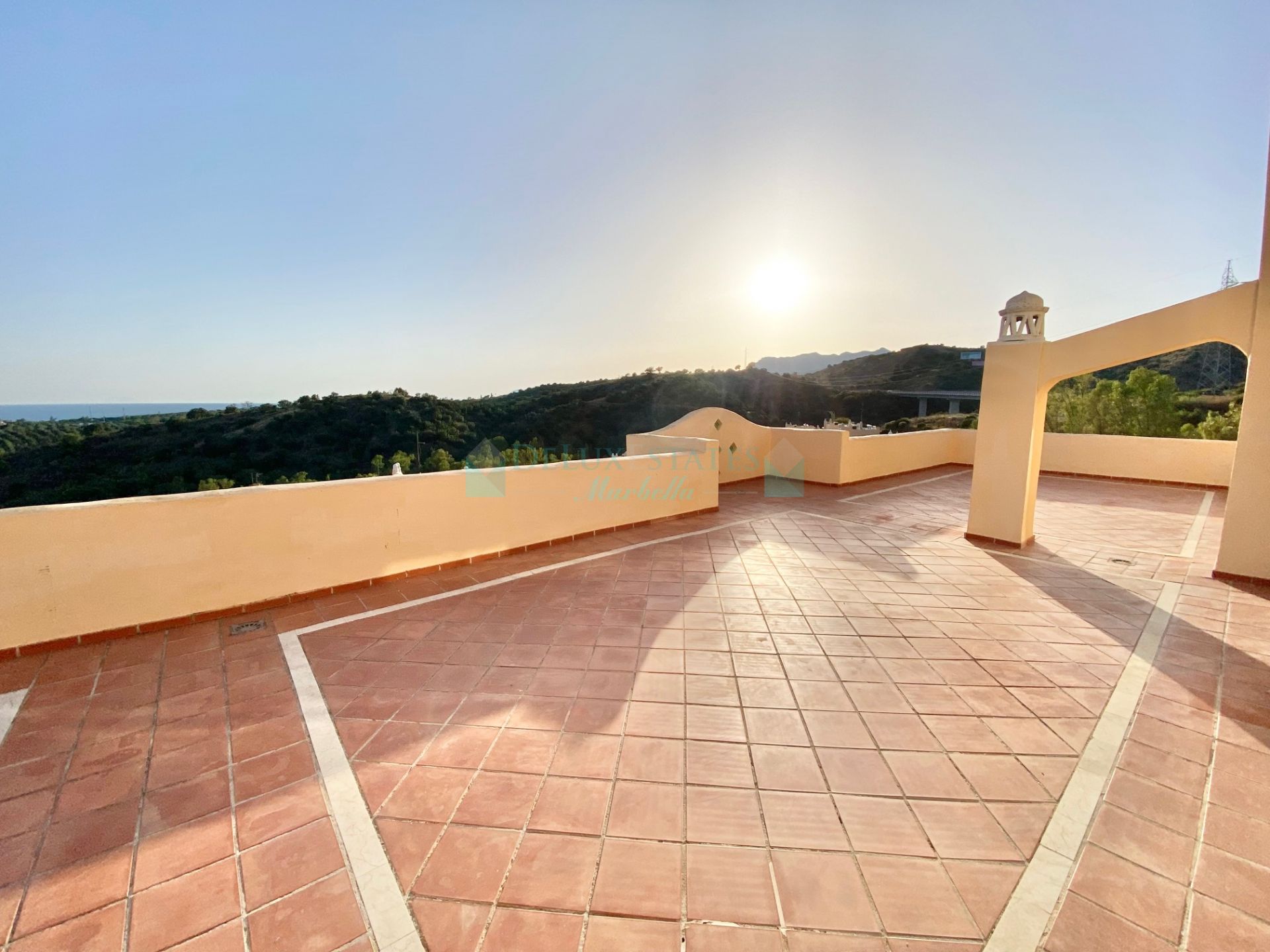 Duplex Penthouse for sale in Elviria, Marbella East