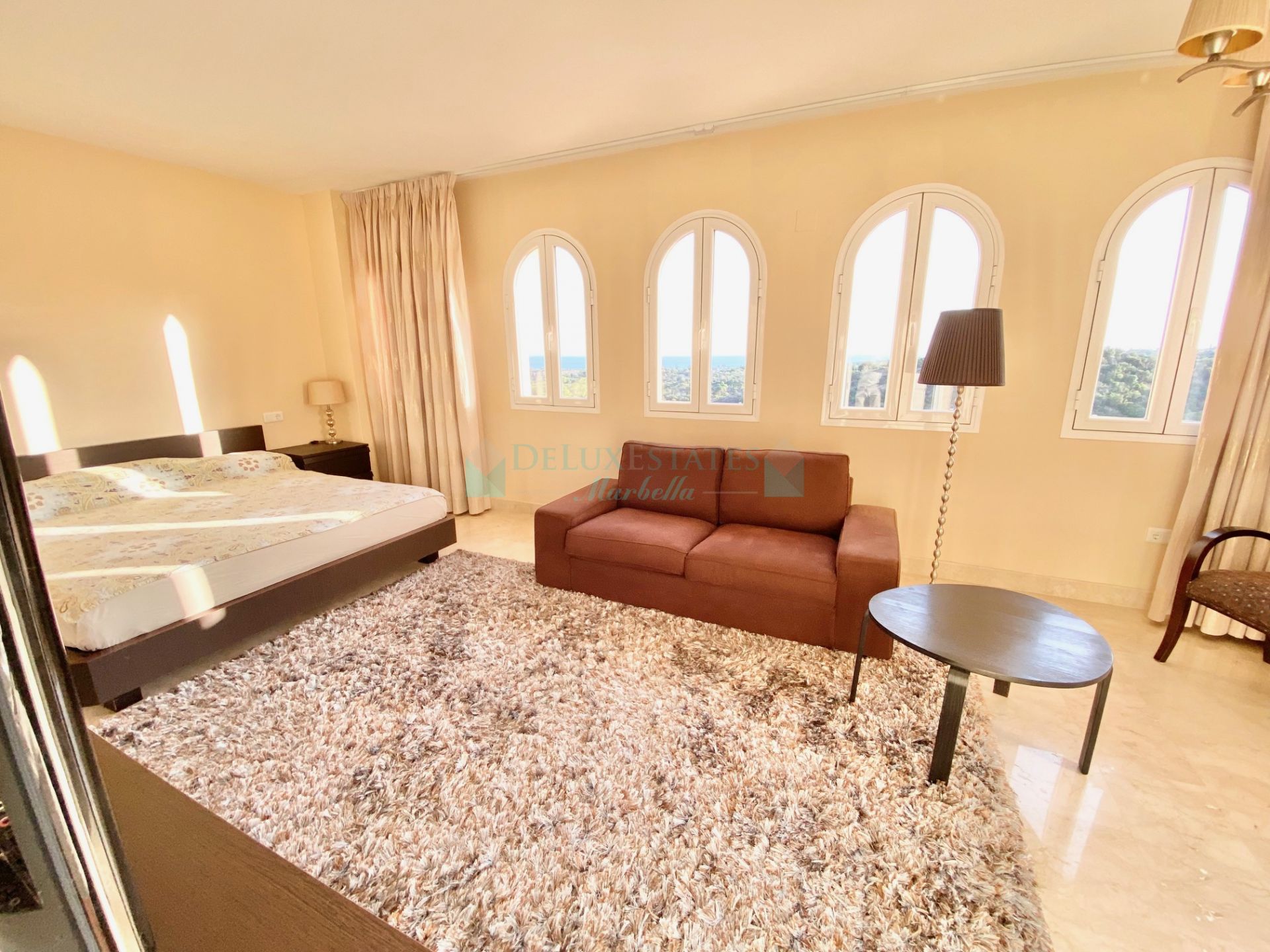 Duplex Penthouse for sale in Elviria, Marbella East