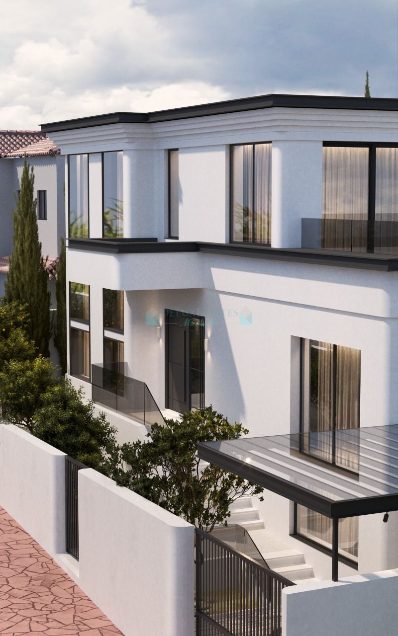 Villa for sale in Mijas