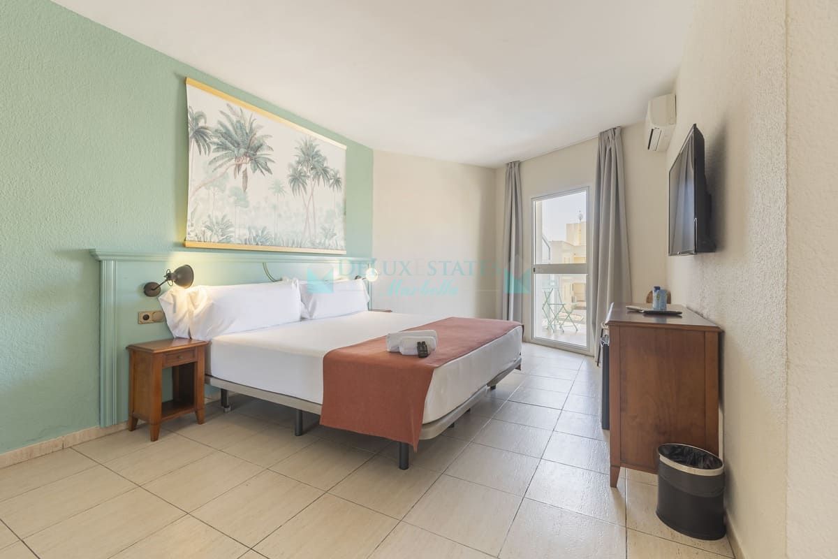 Hotel for sale in Fuengirola