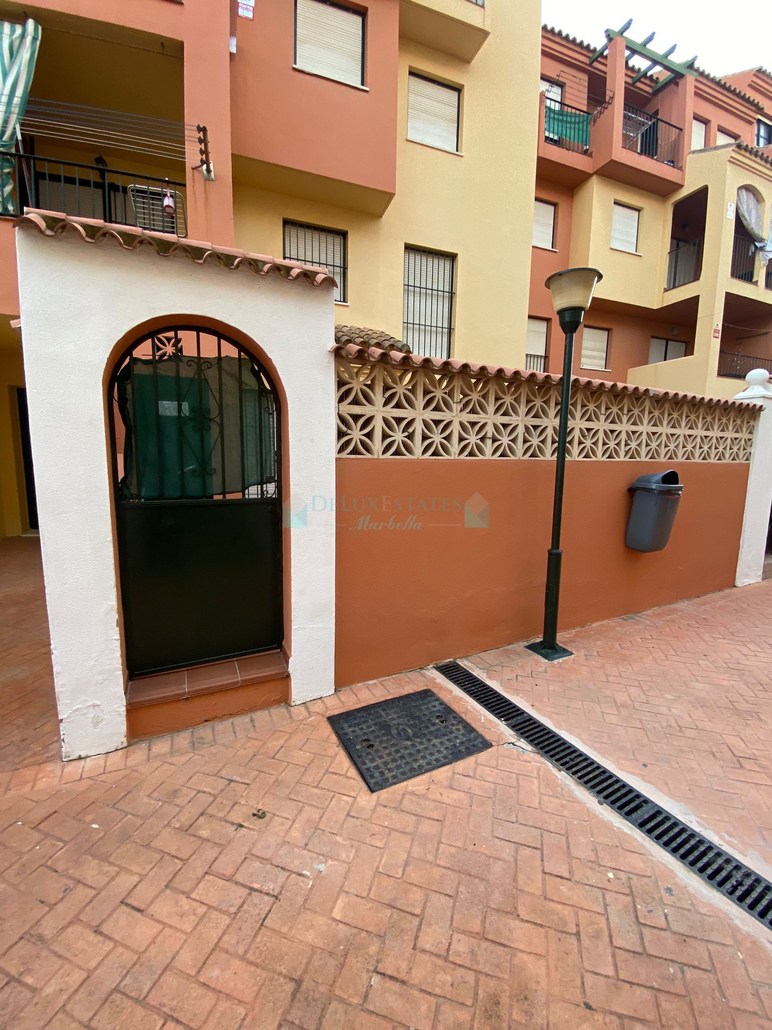 Apartamento Planta Baja en venta en Alcorrín, Manilva