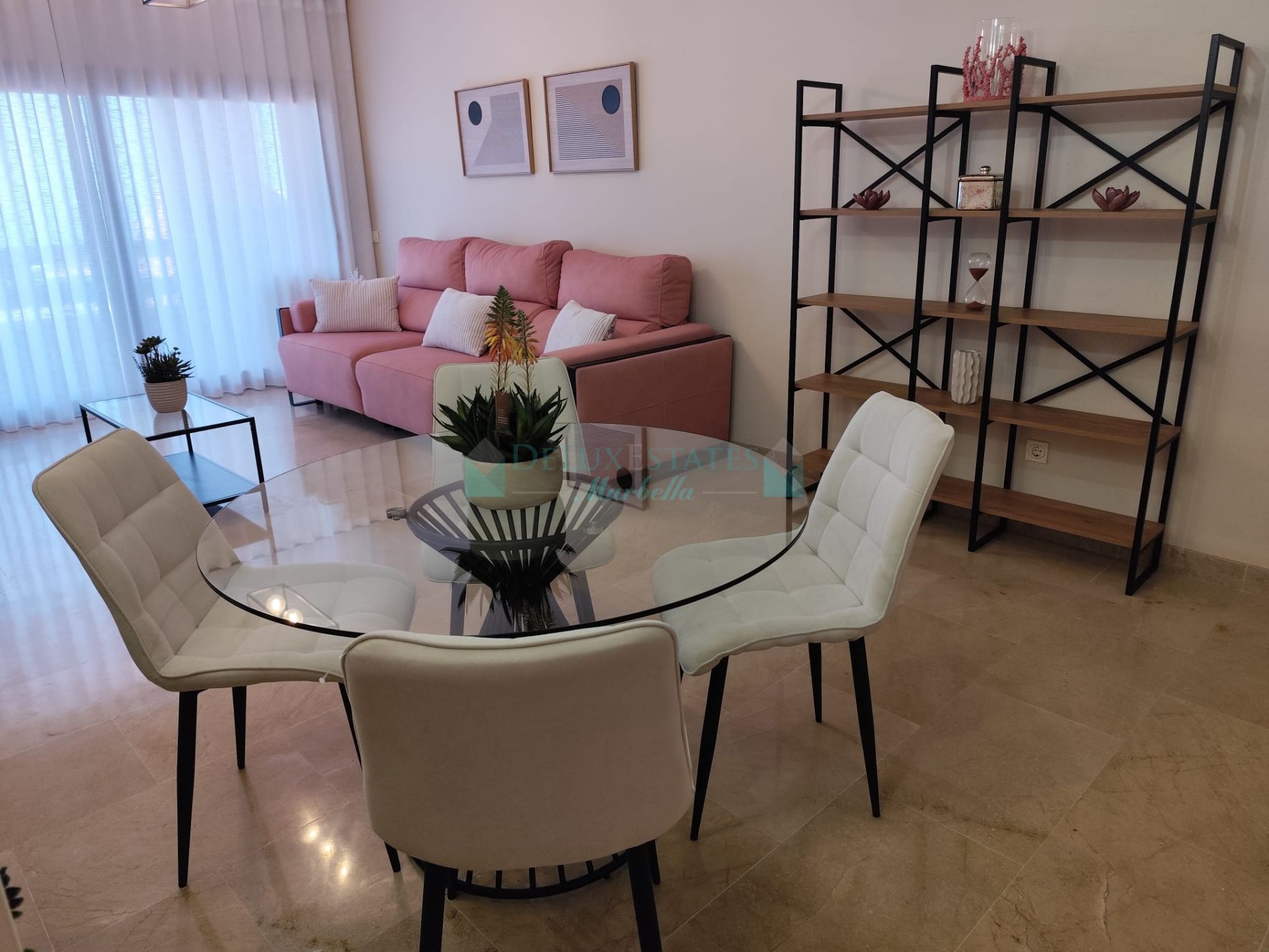 Apartment for sale in Sabinillas, Manilva