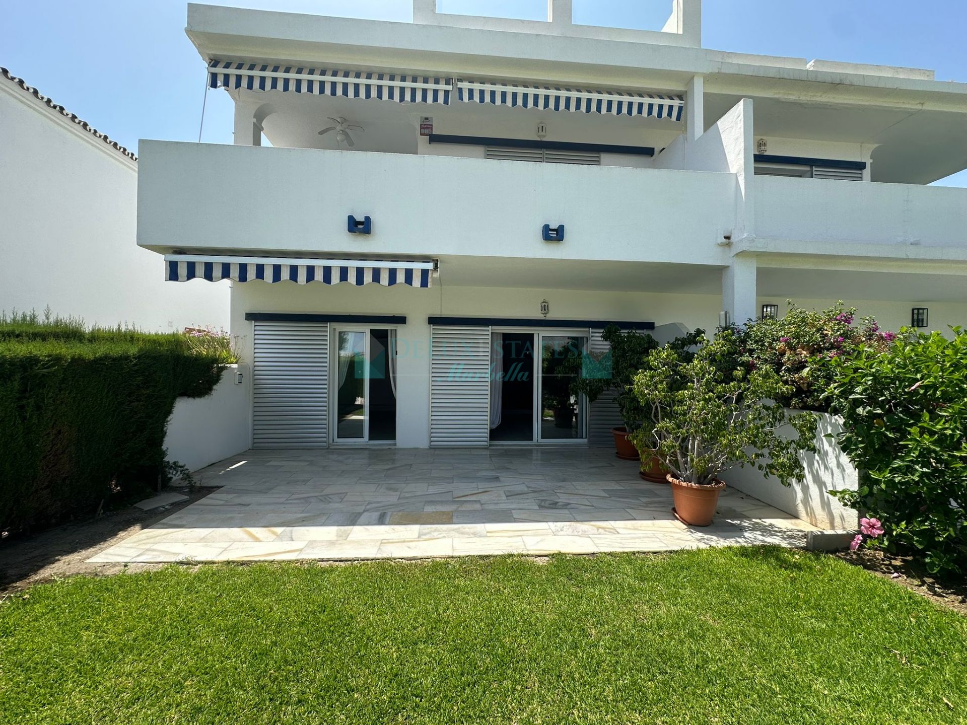 Ground Floor Apartment for sale in Nueva Andalucia