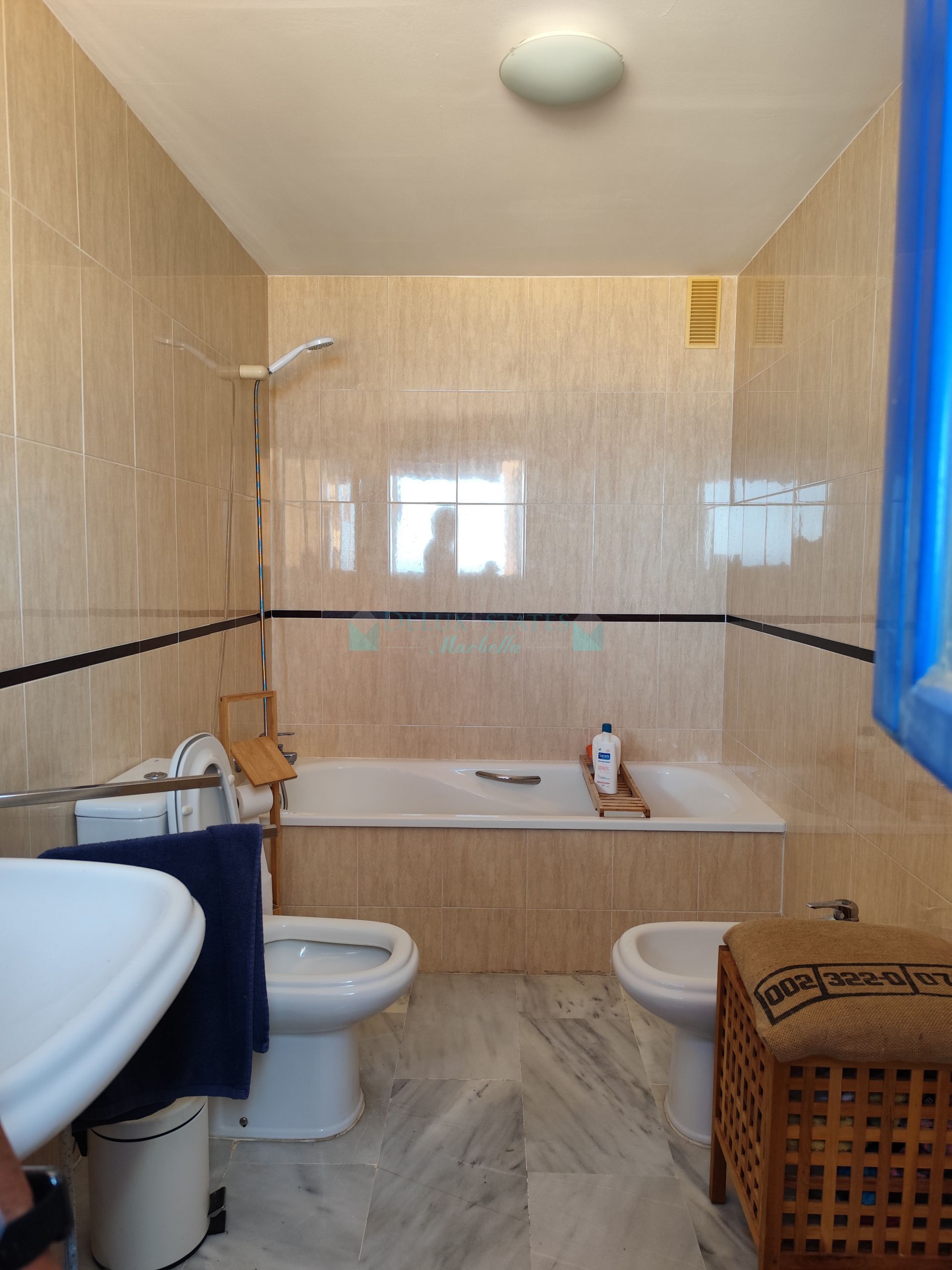 Penthouse for sale in Castillo de la Duquesa, Manilva