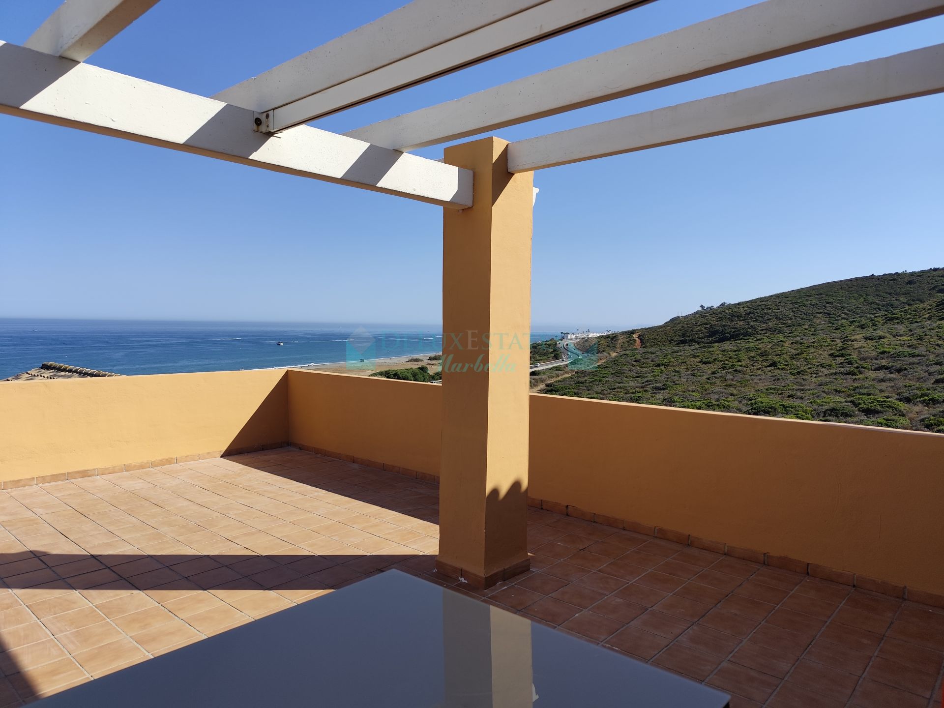 Penthouse for sale in Castillo de la Duquesa, Manilva