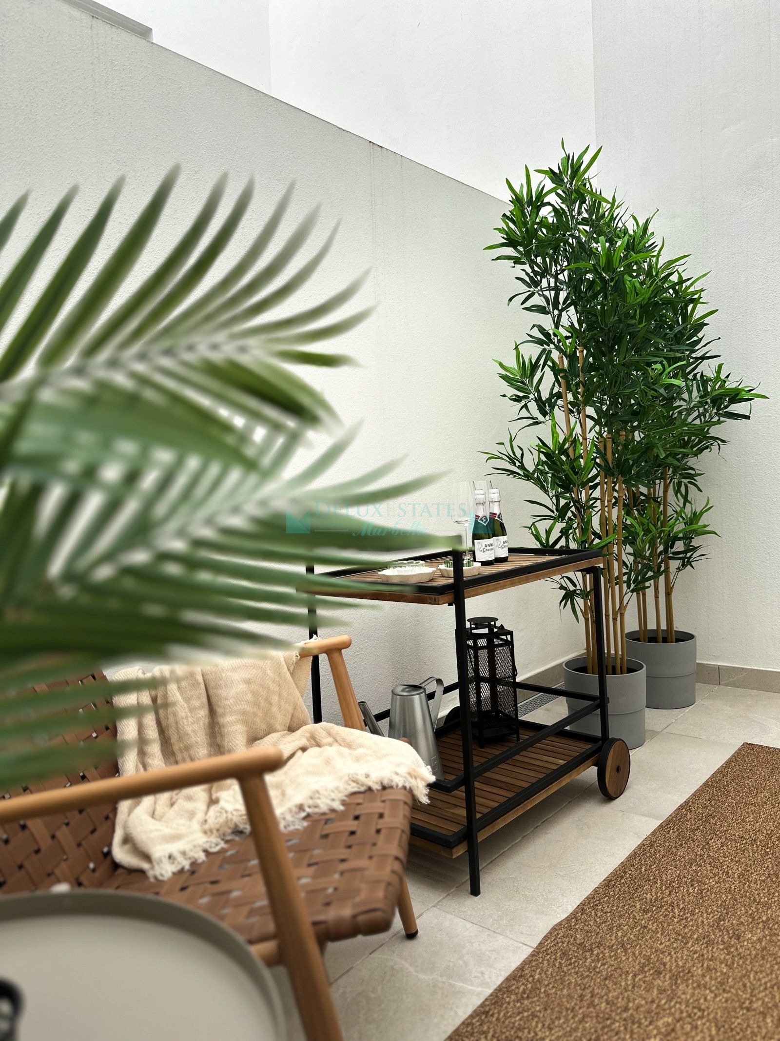 Ground Floor Apartment for sale in Estepona Puerto, Estepona