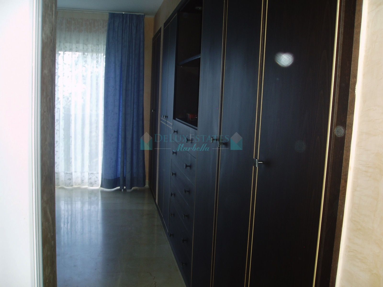 Town House for sale in El Padron, Estepona