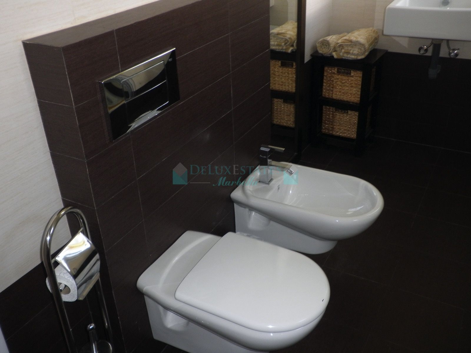 Town House for sale in El Padron, Estepona