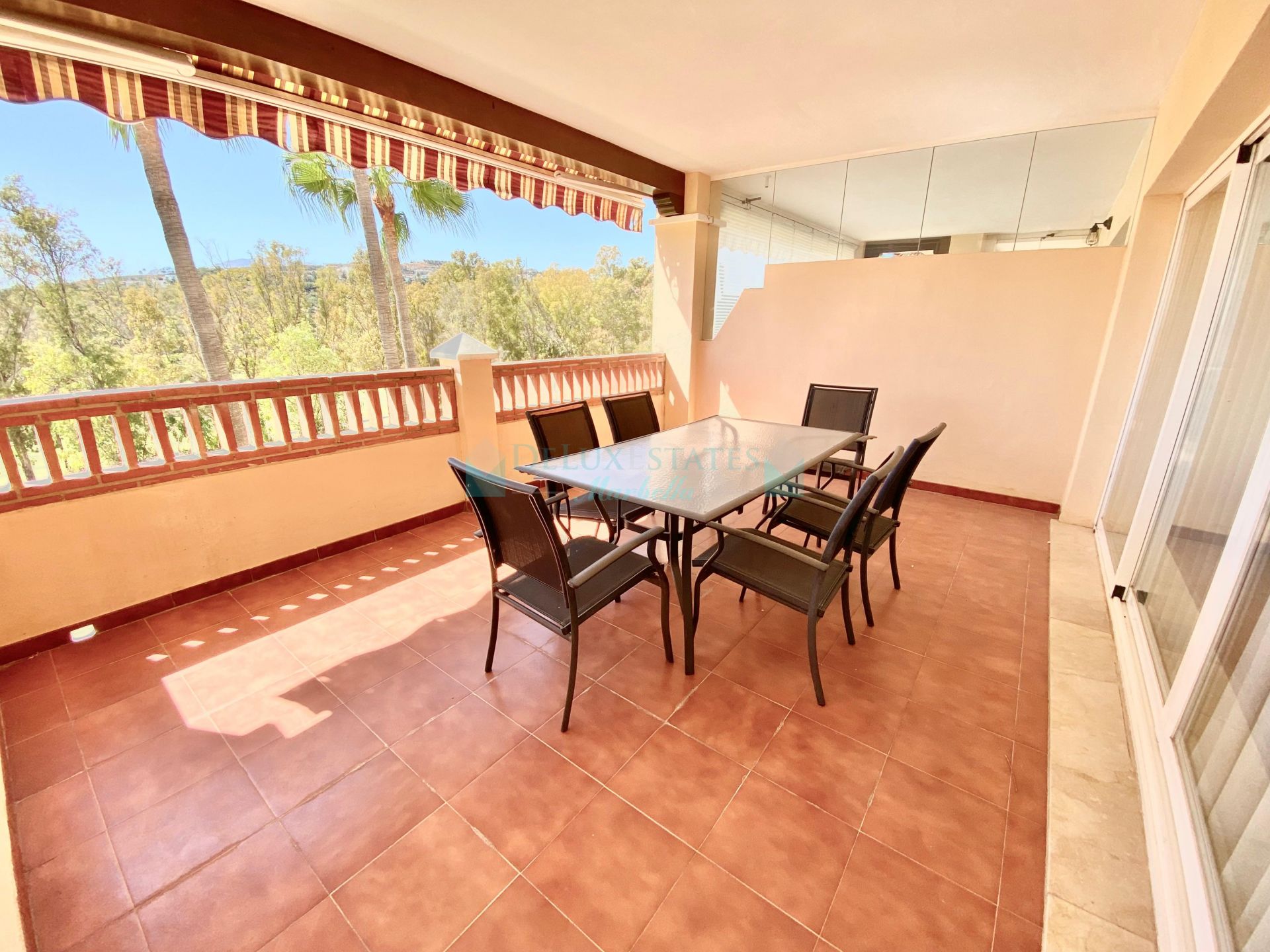 Apartment for rent in Marques de Atalaya, Estepona