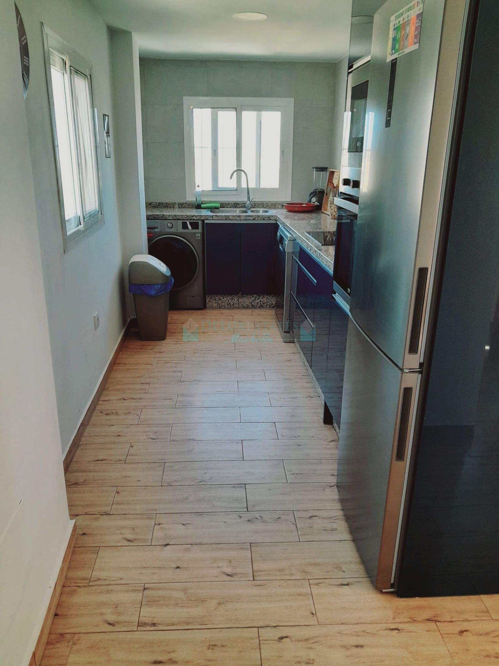 House for sale in Lindasol, Marbella East