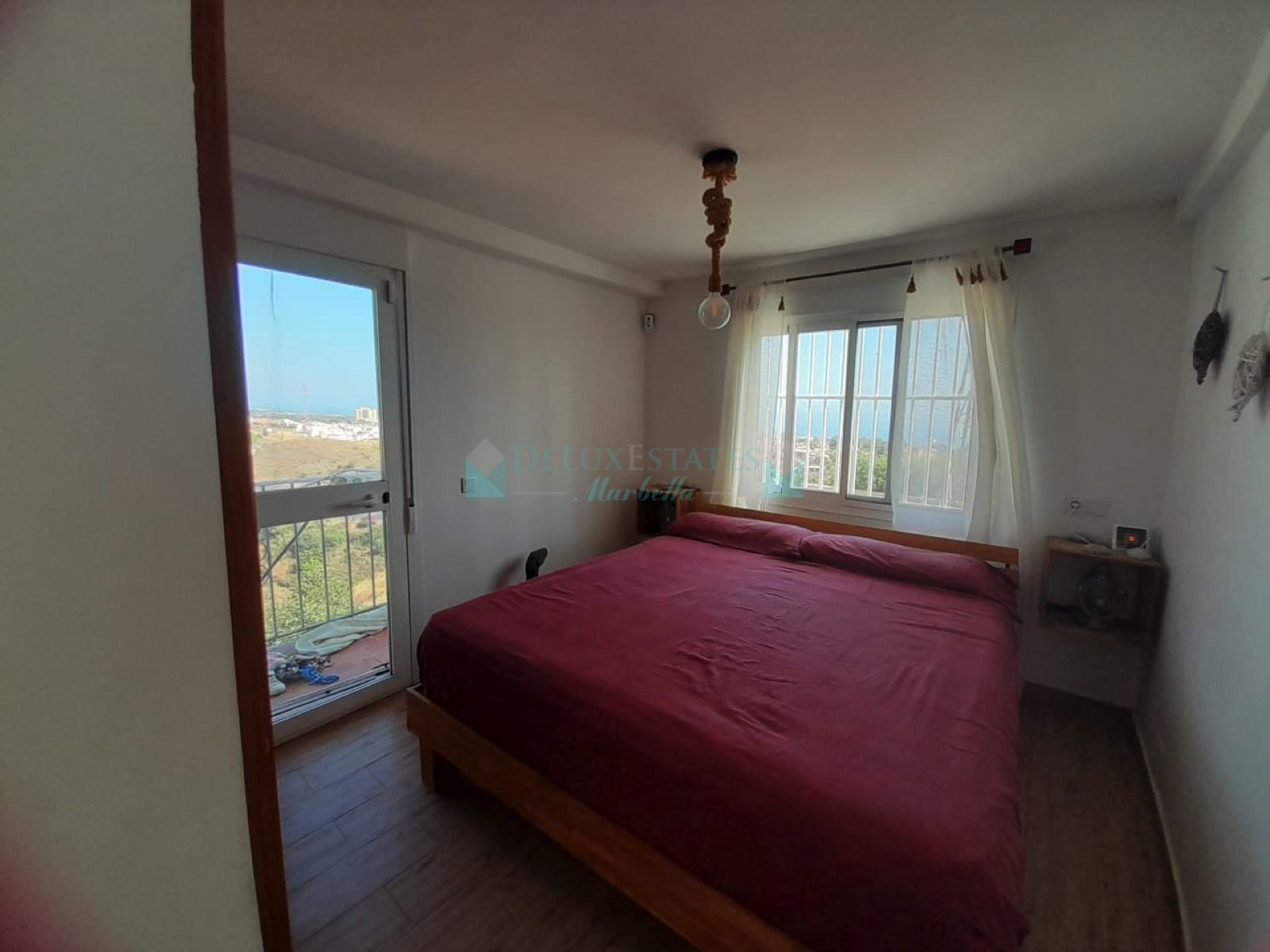 House for sale in Lindasol, Marbella East