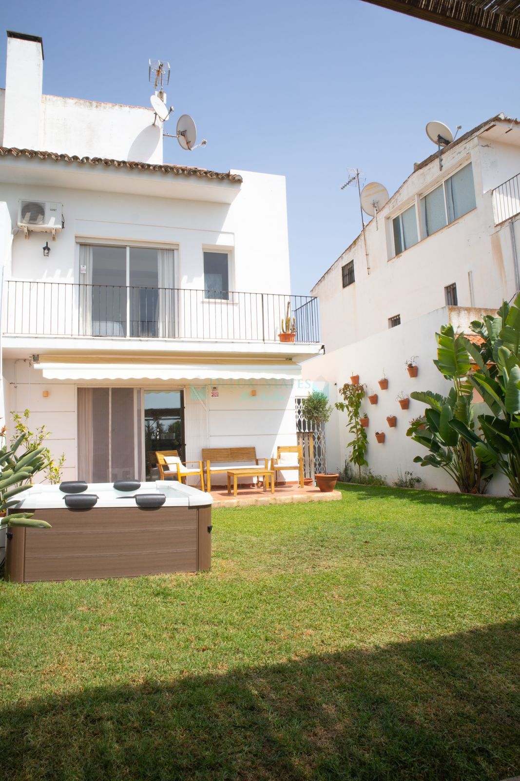 Semi Detached House for sale in Rodeo Alto, Nueva Andalucia