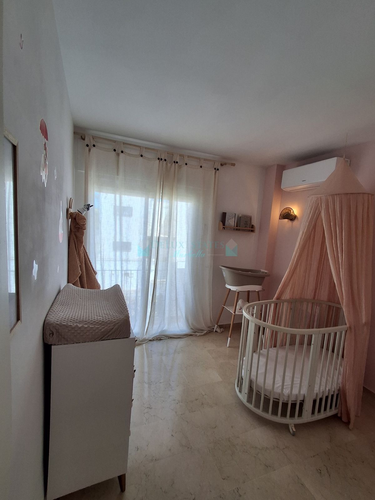 Semi Detached House for sale in Rodeo Alto, Nueva Andalucia