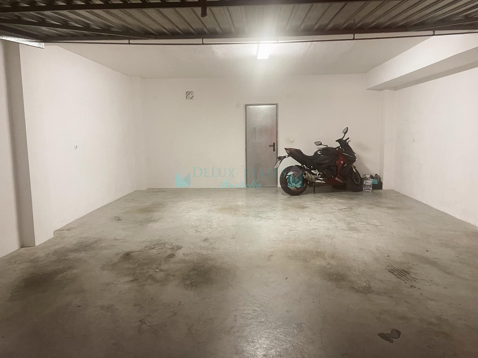 Town House for sale in Nueva Atalaya, Estepona