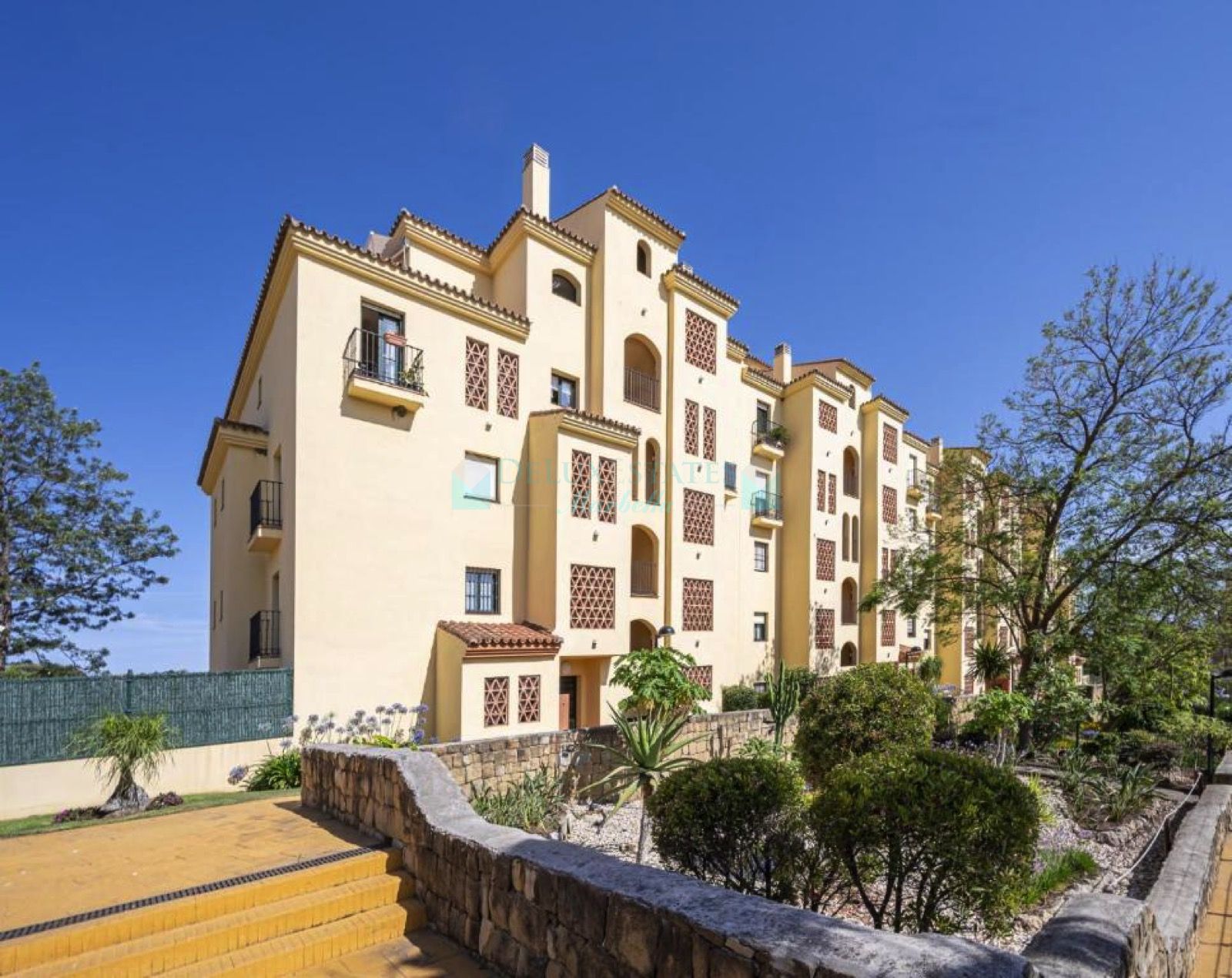 Apartamento Planta Baja en venta en La Resina Golf, Estepona