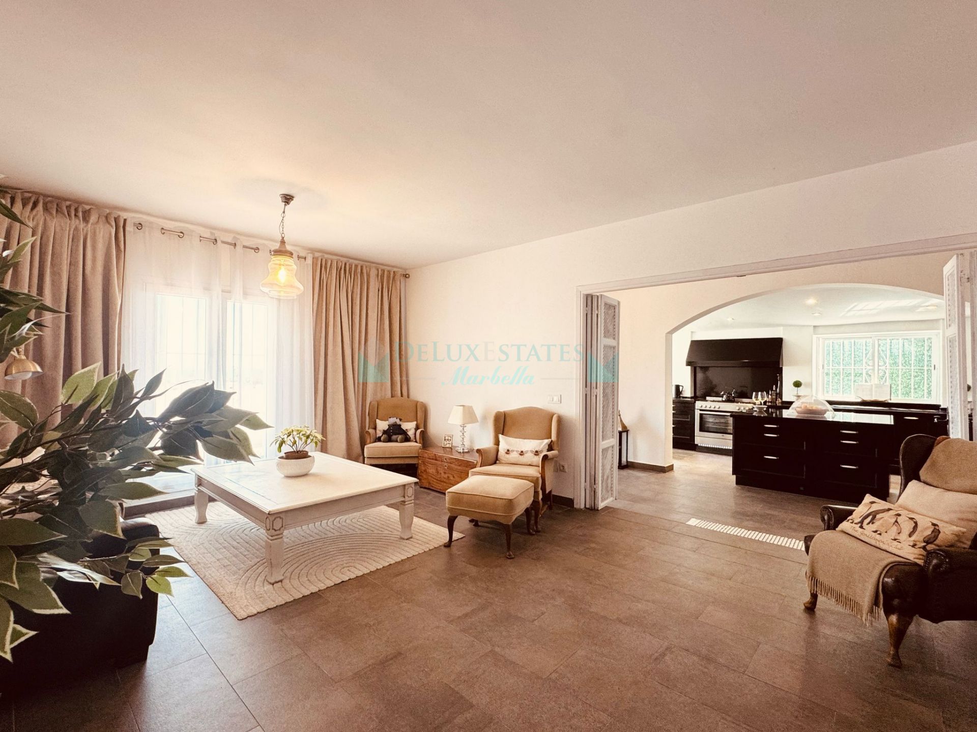 House for sale in Castillo de la Duquesa, Manilva