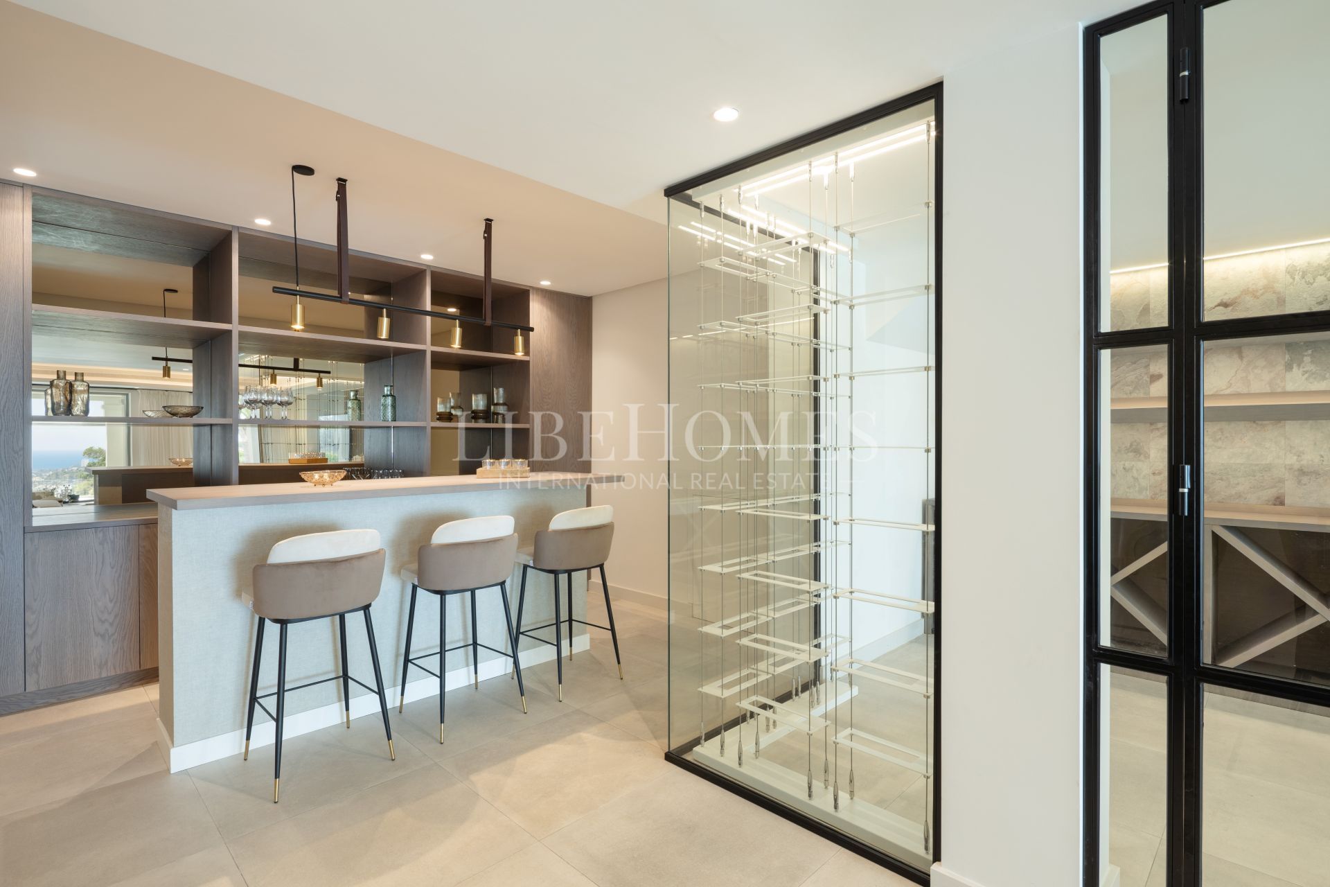 Luxury villa with sea views in El Madroñal, Benahavis, Marbella