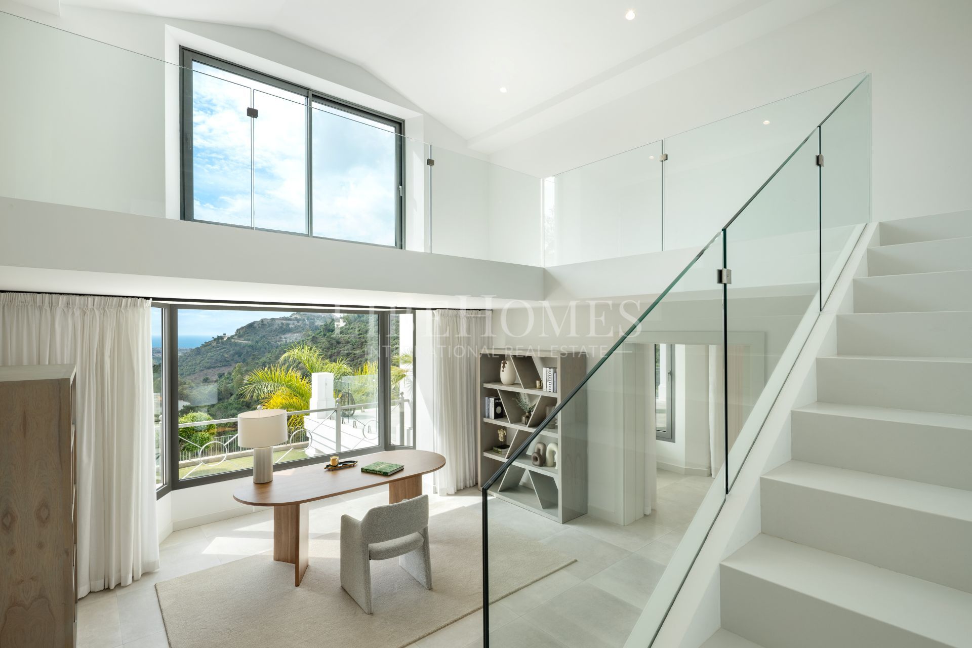 Luxury villa with sea views in El Madroñal, Benahavis, Marbella