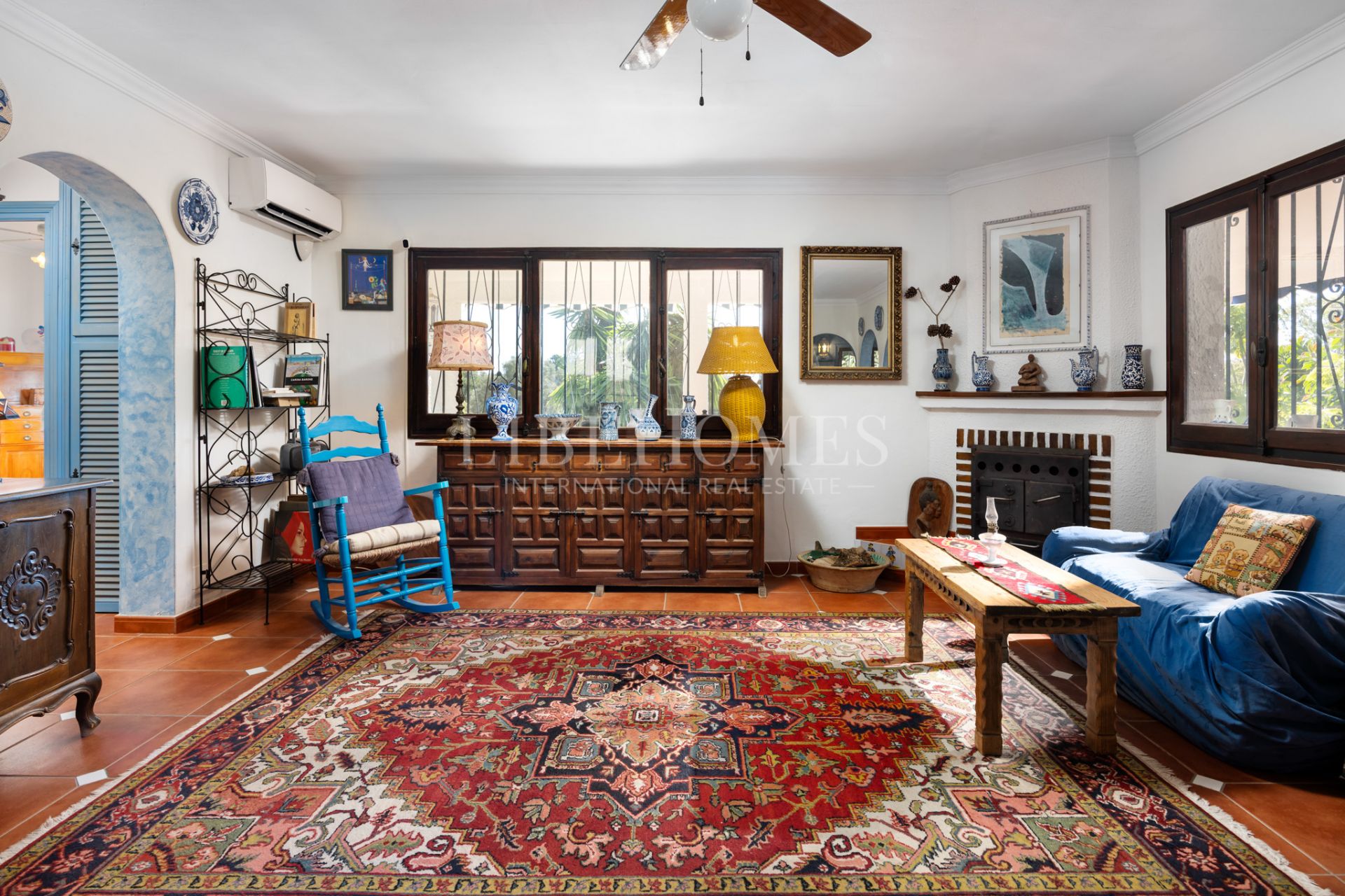 Beautiful Andalusian villa with a unique character in Marbella East