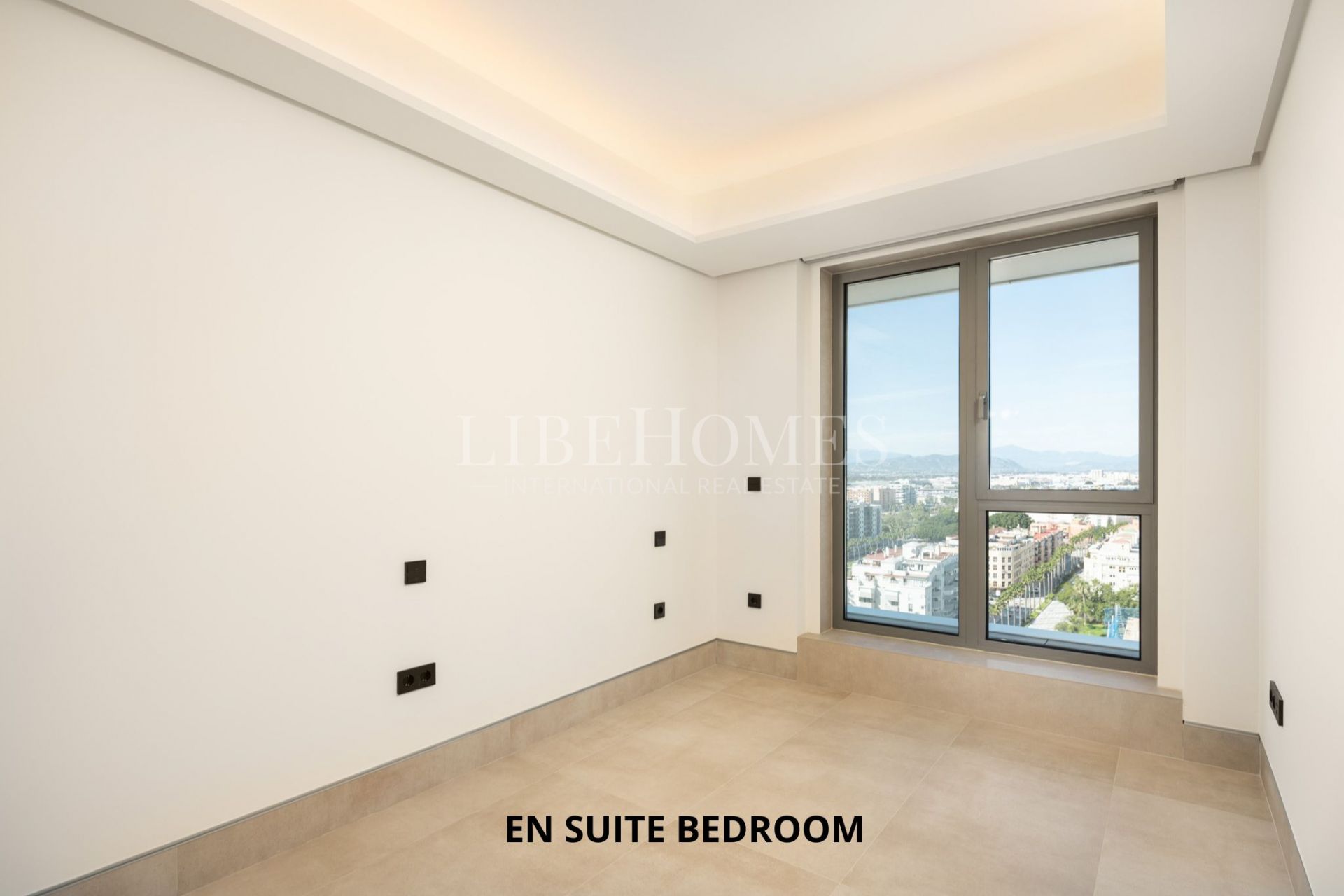 Brand new, luxury beachfront apartment for sale in Malaga city