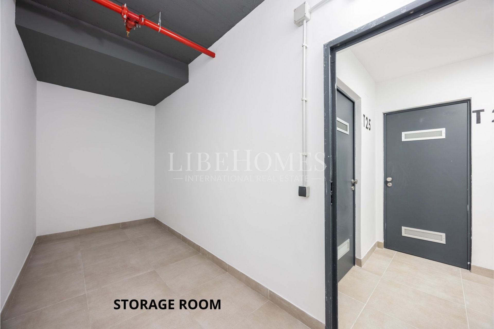 Brand new, luxury beachfront apartment for sale in Malaga city