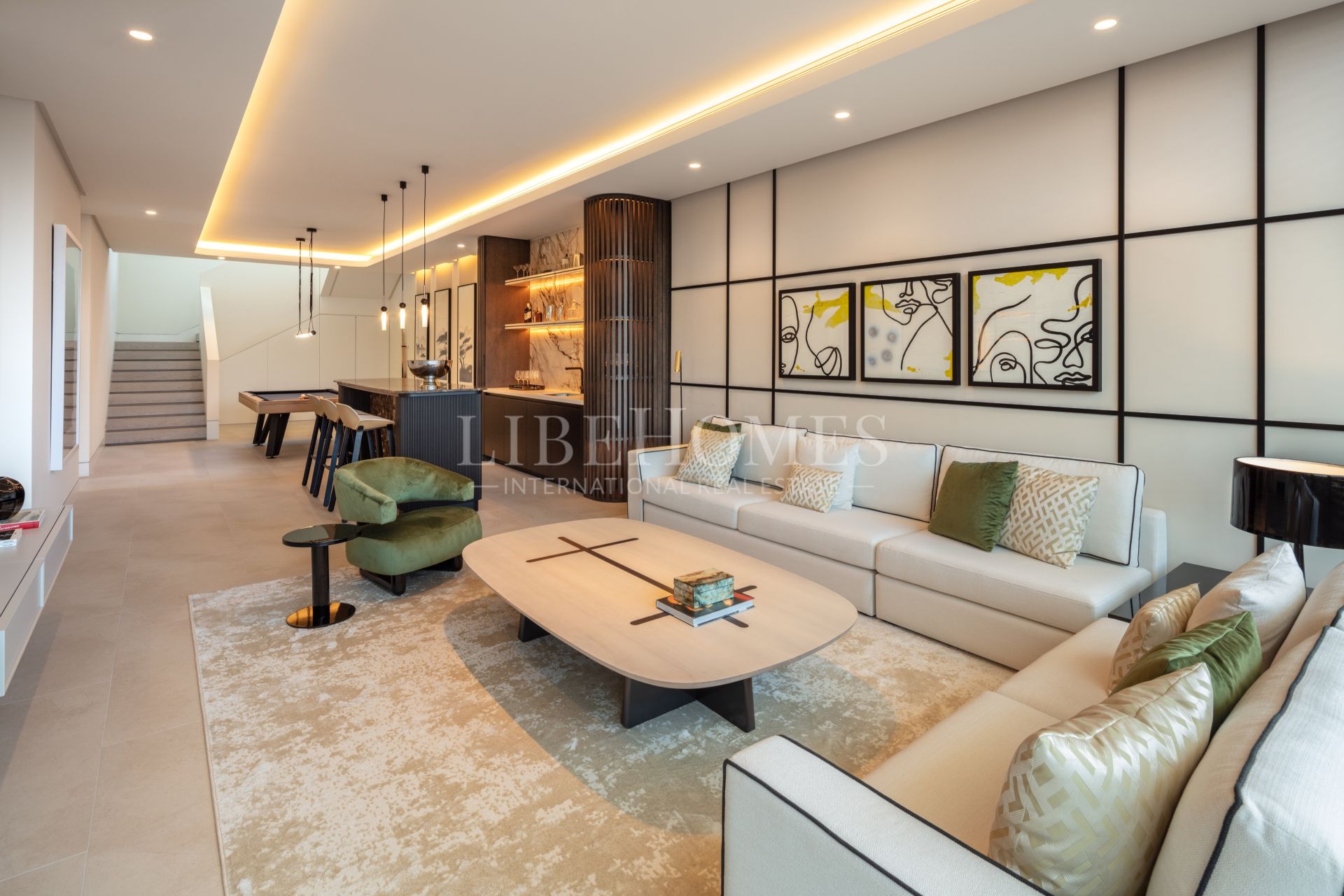 Villa moderna con increíbles vistas al mar en La Quinta, Benahavis