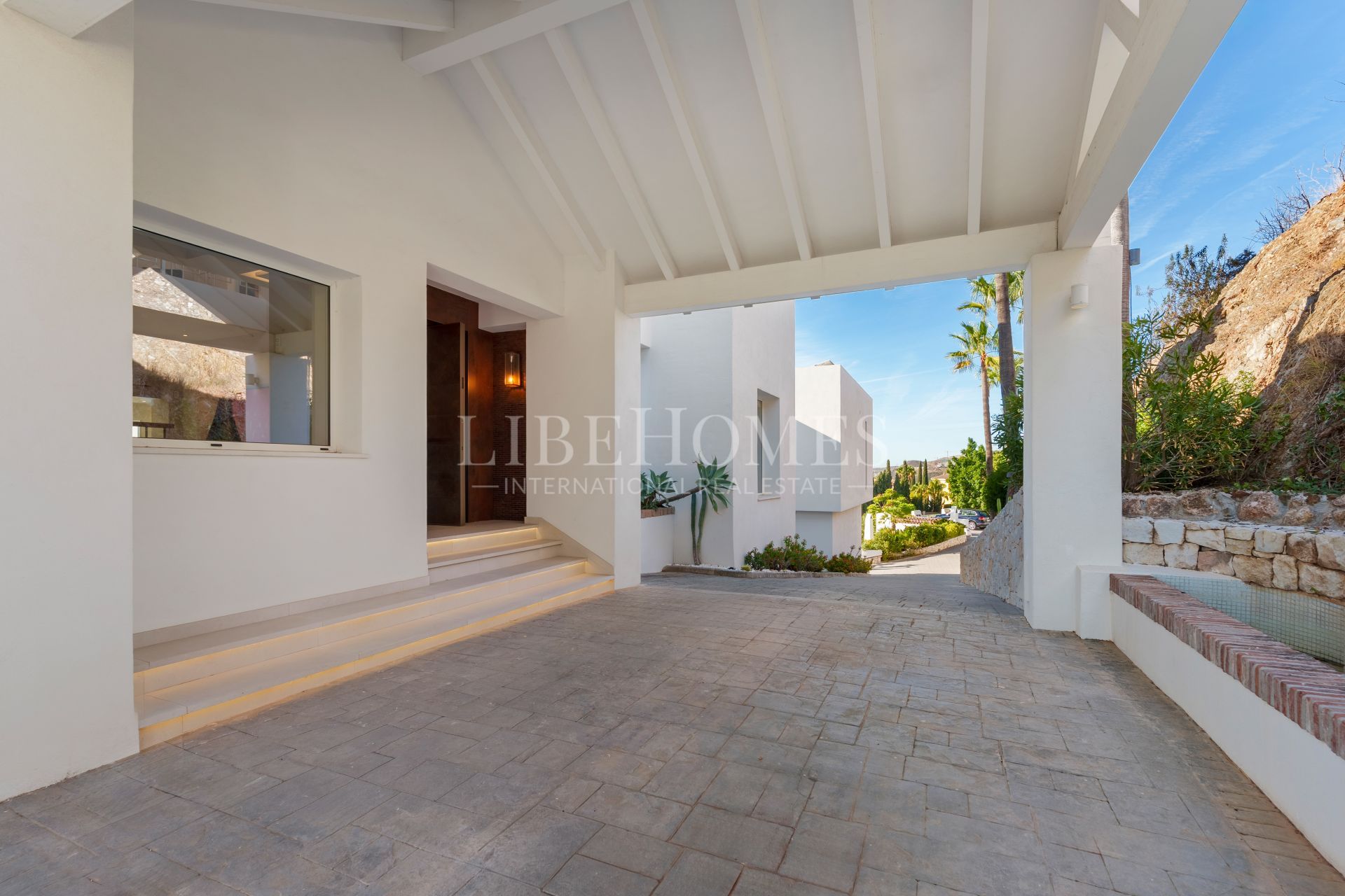 Villa de lujo, increíbles vistas al mar, Puerto del Almendro, Benahavís
