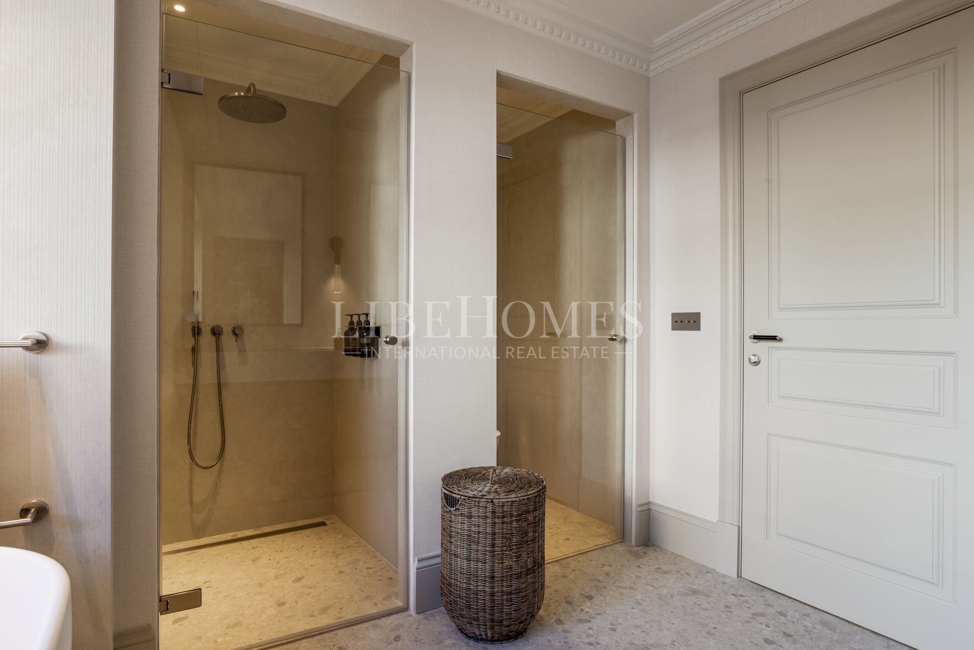 Andalusian luxury villa in the Golf Valley, Nueva Andalucia, Marbella