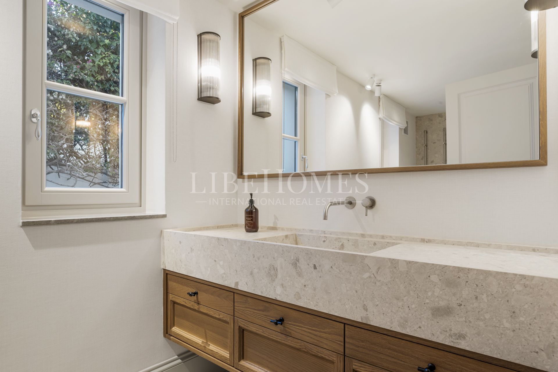 Andalusian luxury villa in the Golf Valley, Nueva Andalucia, Marbella