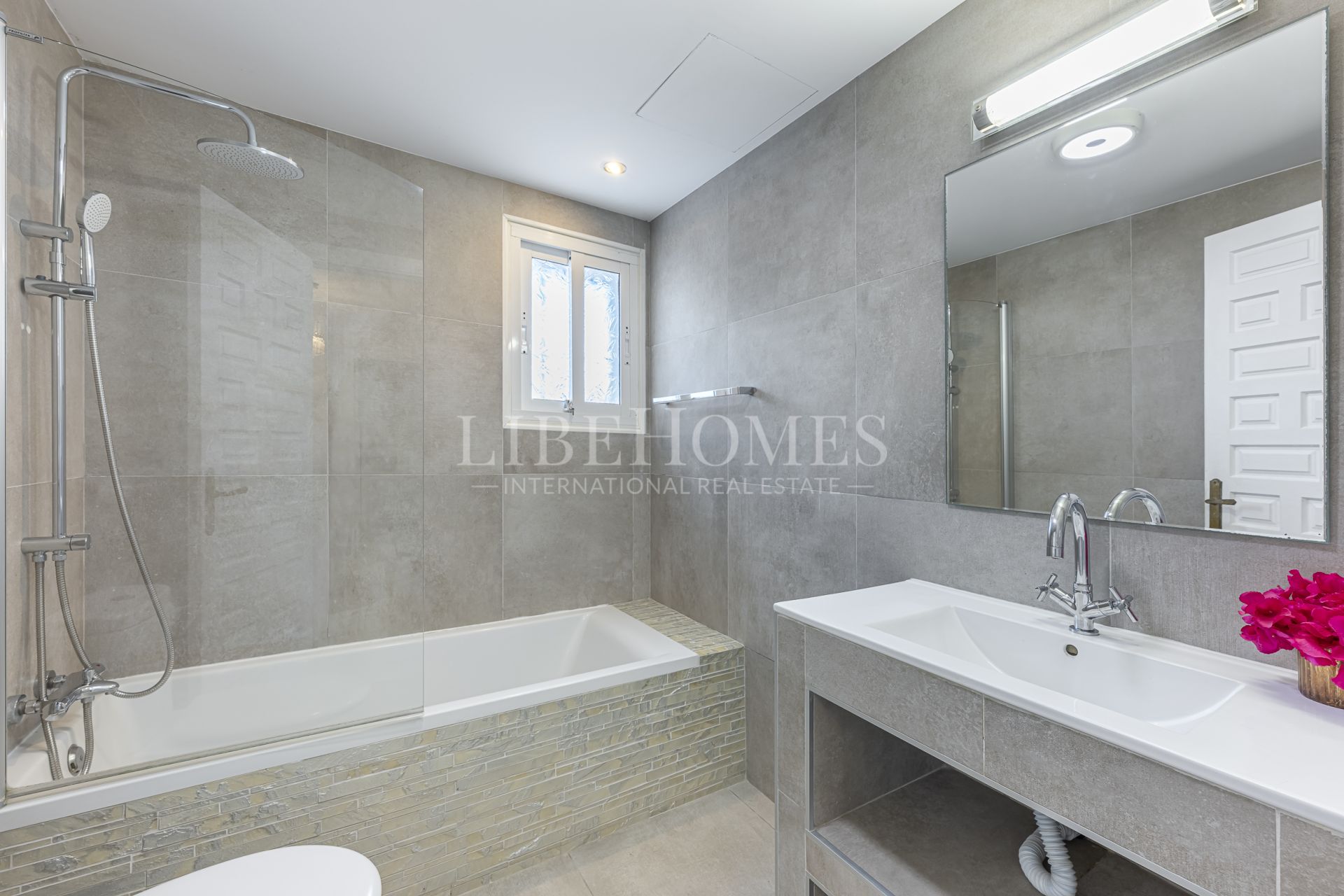 Villa within walking distance of the International School Sotogrande