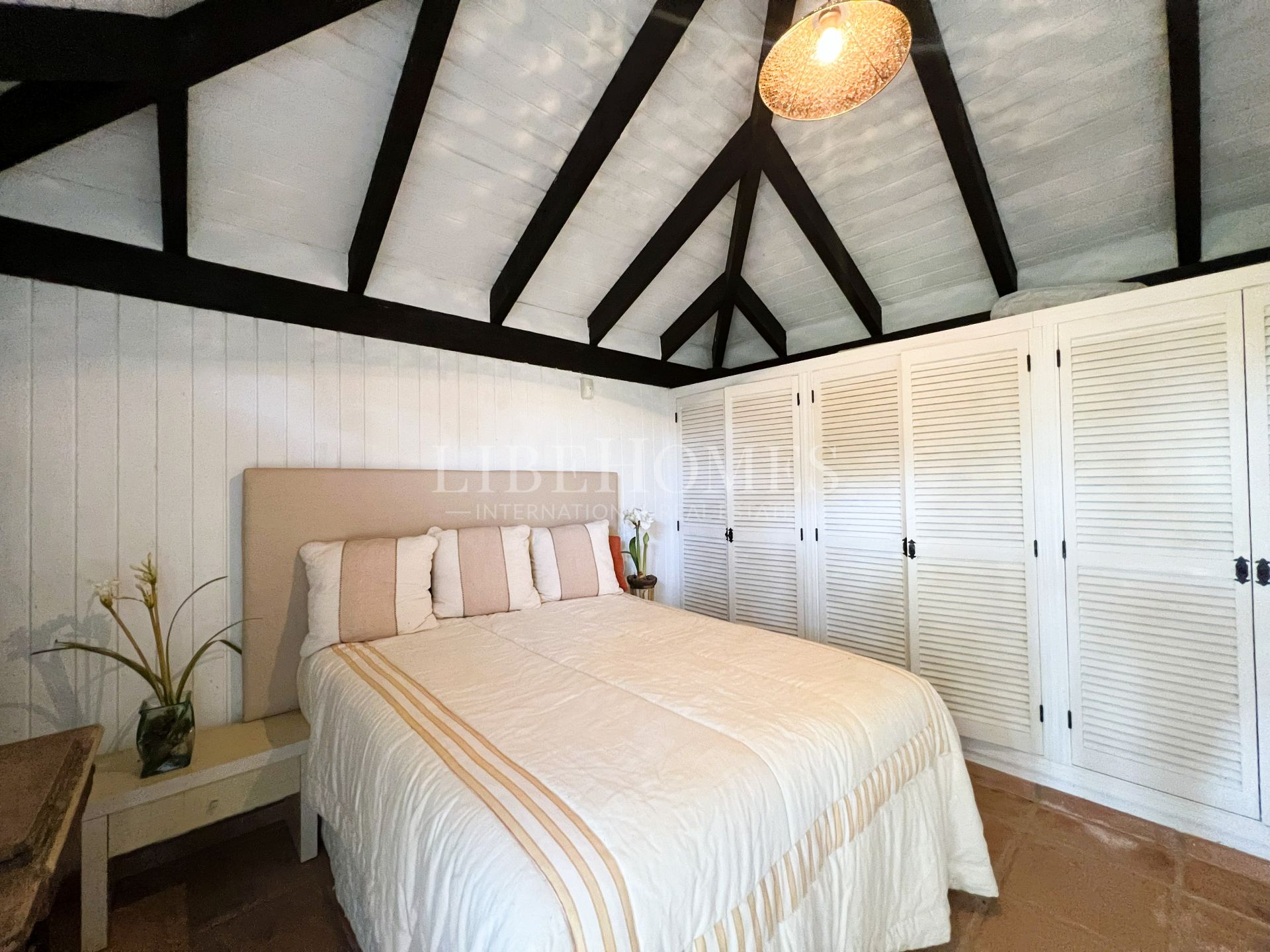 Preciosa villa de estilo colonial en Sotogrande Costa