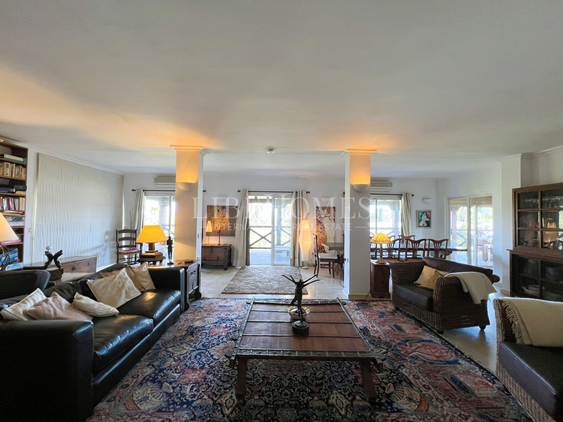 Preciosa villa de estilo colonial en Sotogrande Costa