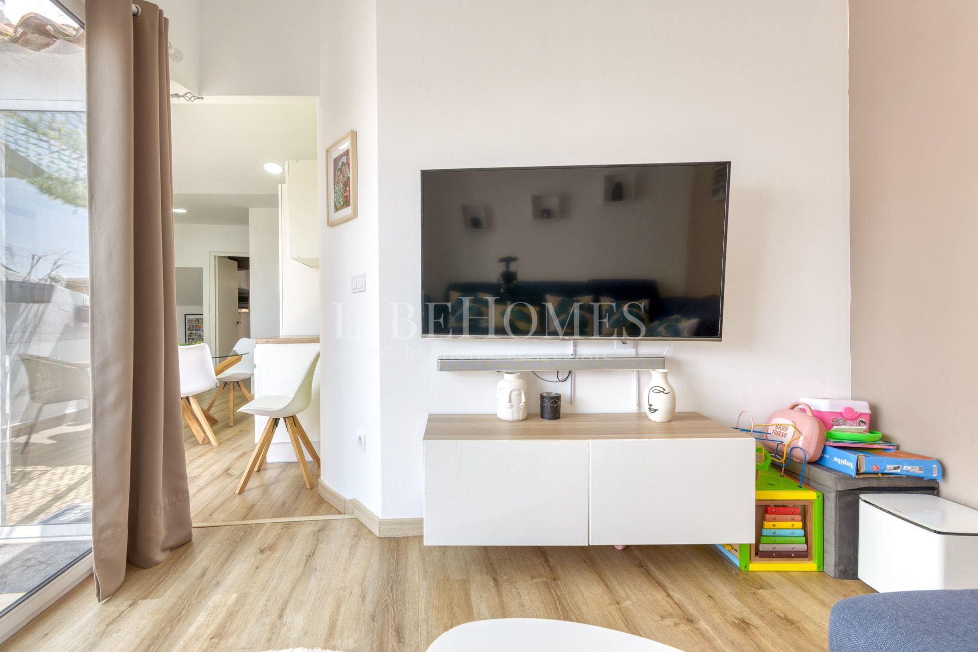 Fully renovated stone house in Garriguella village, in Costa Brava