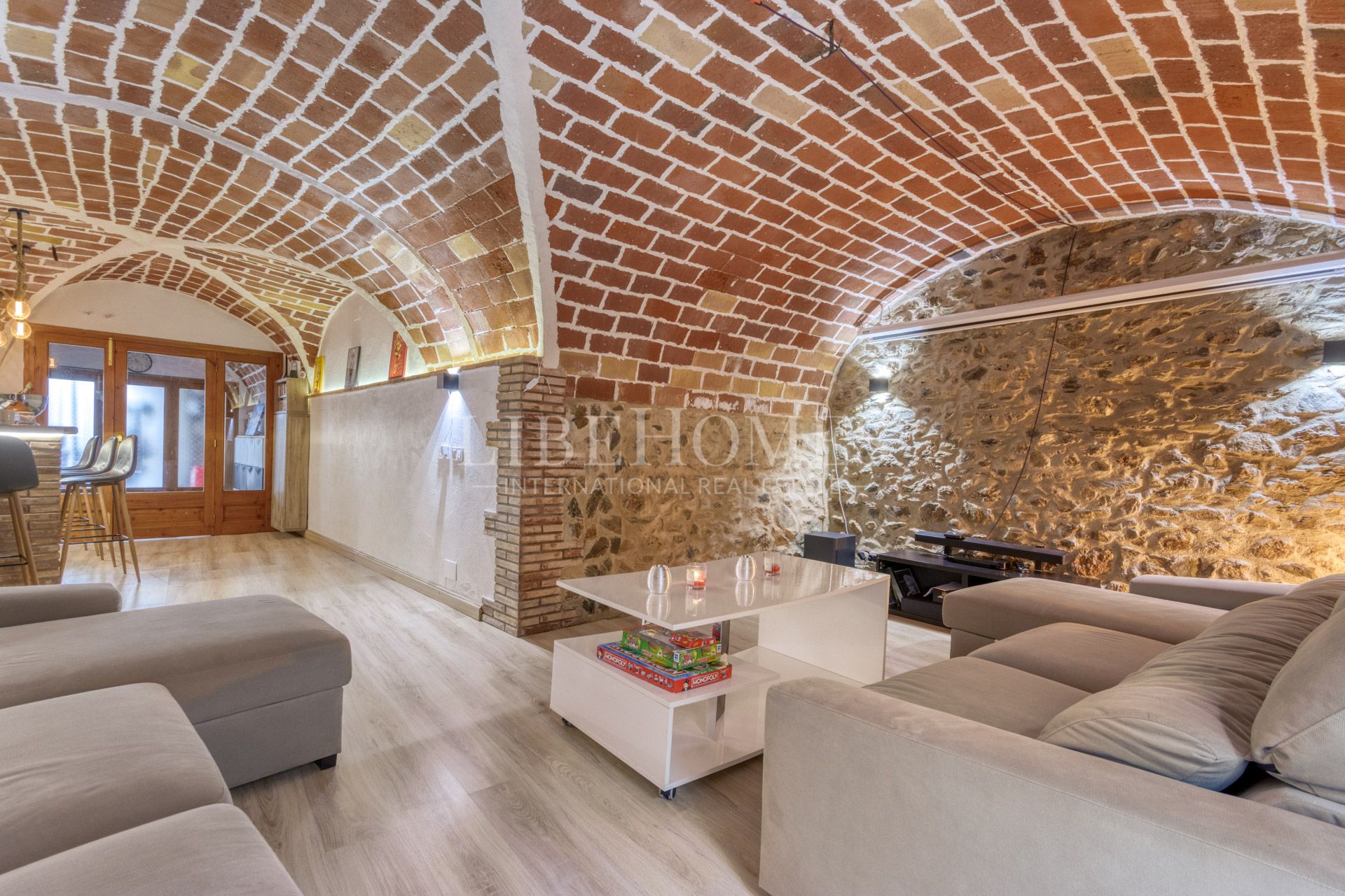 Fully renovated stone house in Garriguella village, in Costa Brava
