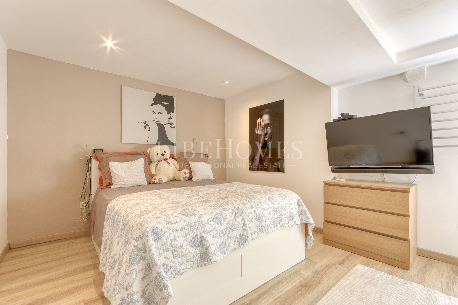 Fully renovated stone house in Garriguella village, in Costa Brava