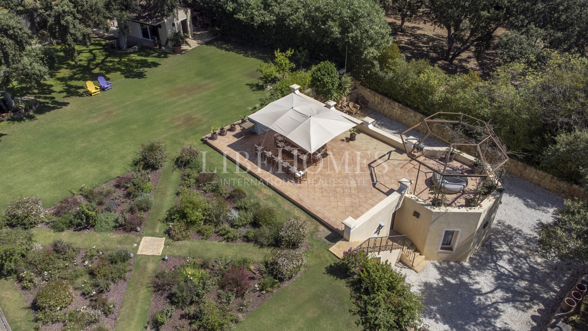 Andalusian villa next to the Real Club de Golf Valderrama, Sotogrande