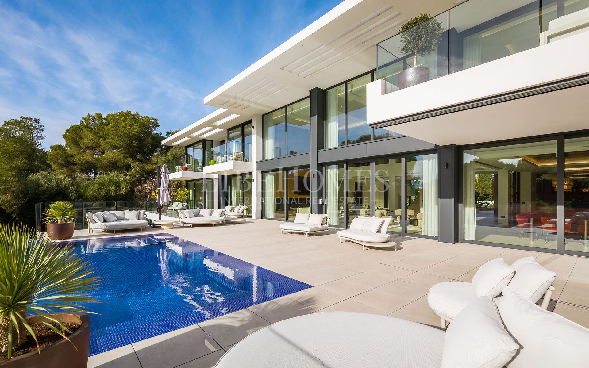 Villa moderna en el exclusivo enclave de Kings and Queens, Sotogrande